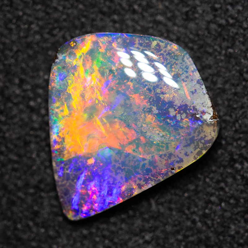 1.16 ct boulder opal 8.7x8.1x2.9mm - Image 2