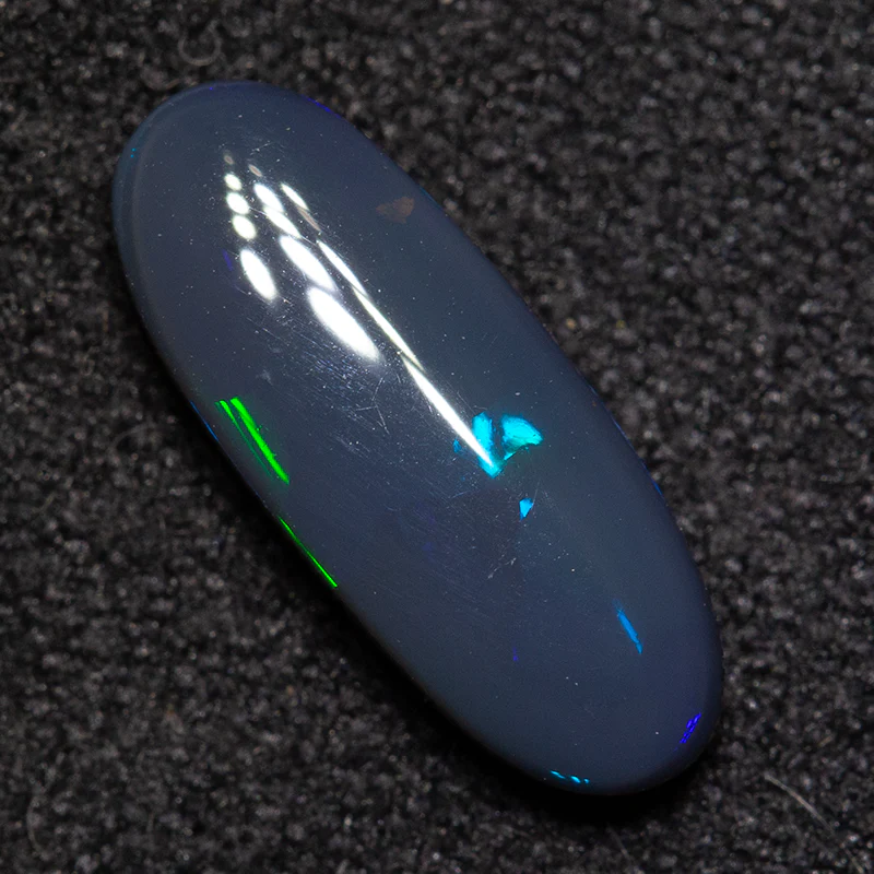 1.17 ct black opal 12.1x4.8x2.8mm - Image 2