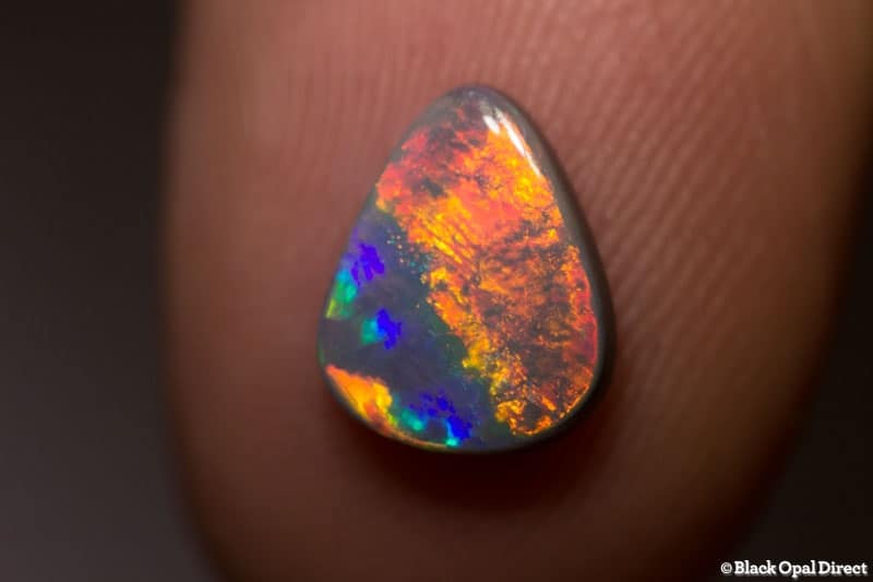 1.19 ct semi black opal 9.5x8x2mm - Image 2