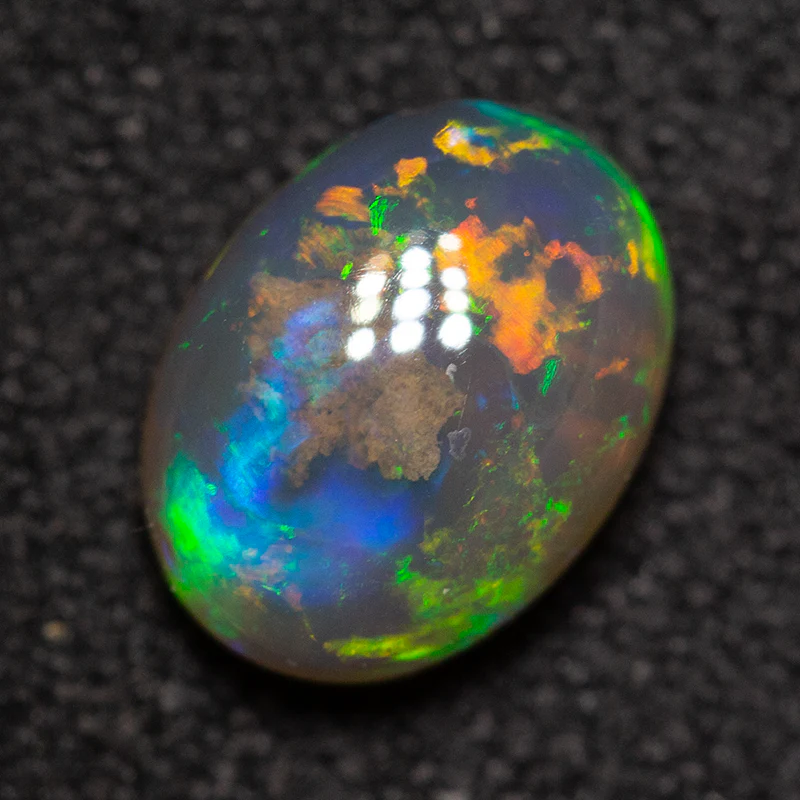 1.21 ct crystal opal 7.9x6x4mm - Image 3