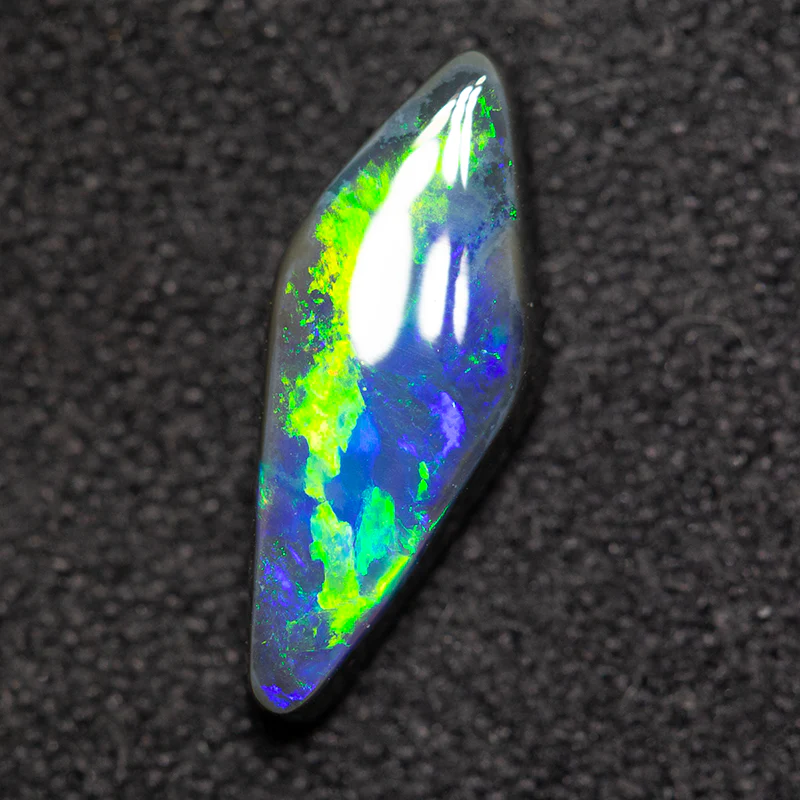 1.22 ct black opal 13.2x5.3x2.8mm - Image 3