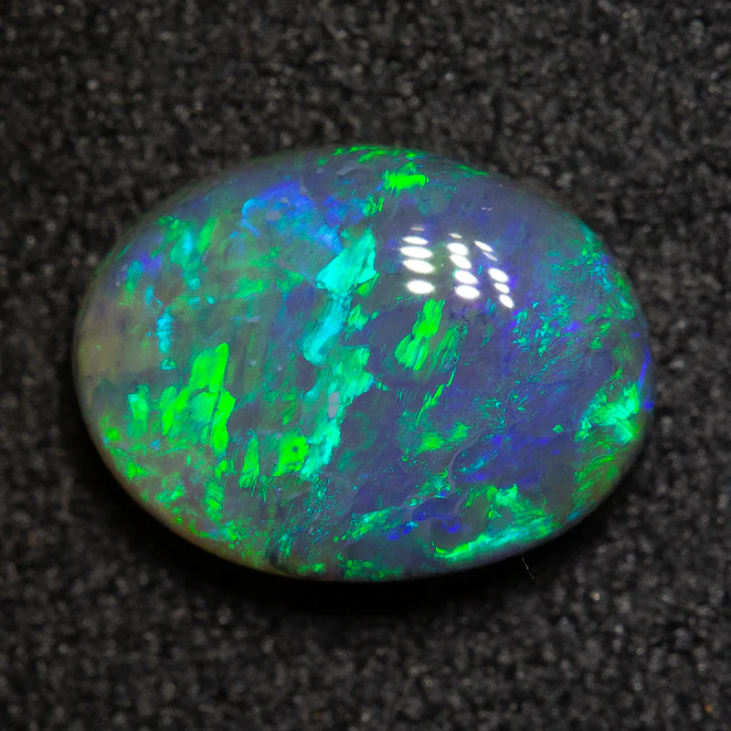 1.22 ct dark opal 8.3x7x3.4mm - Image 2