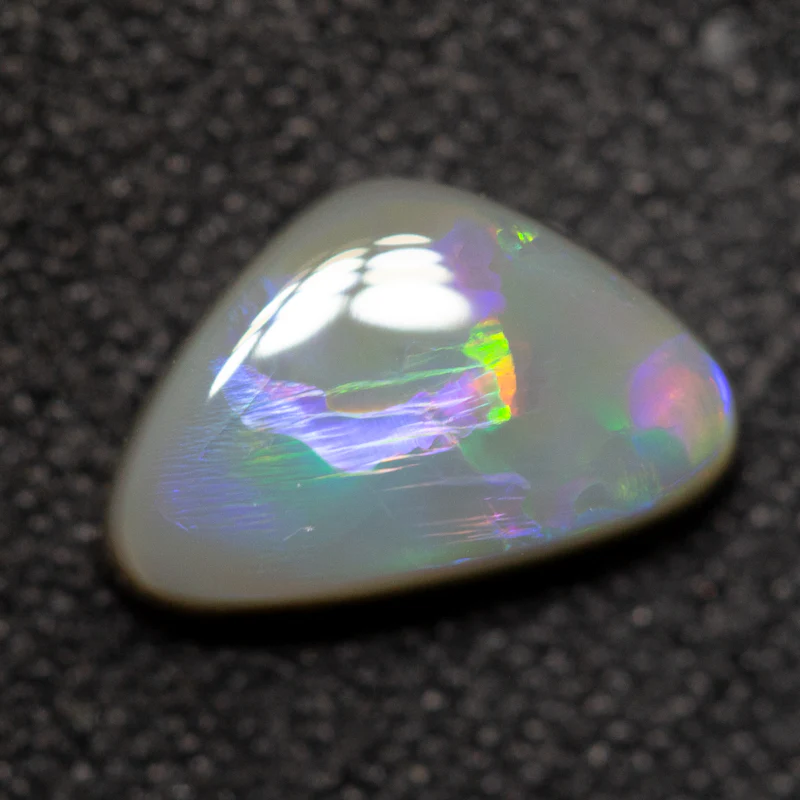 1.22 ct dark opal 9.4x6x3.1mm - Image 3