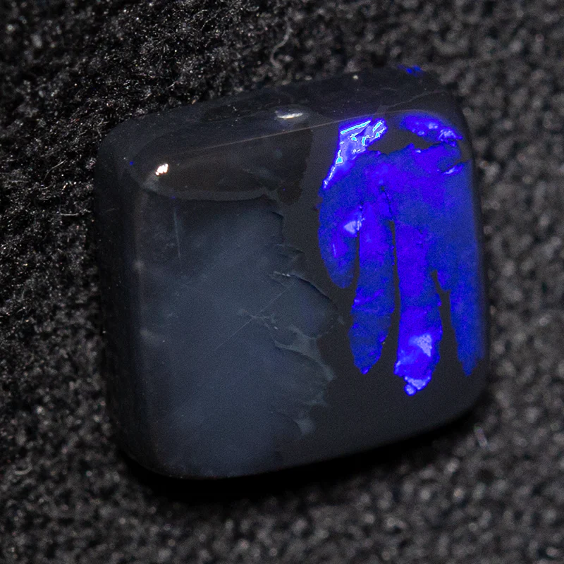 1.25 ct black opal 7.2x6.8x2.7mm - Image 2