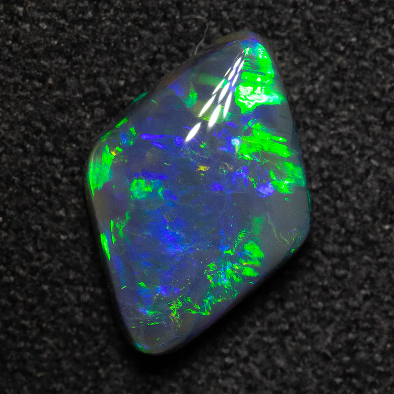 1.26 ct black opal 10.3x7.1x3.4mm - Image 3
