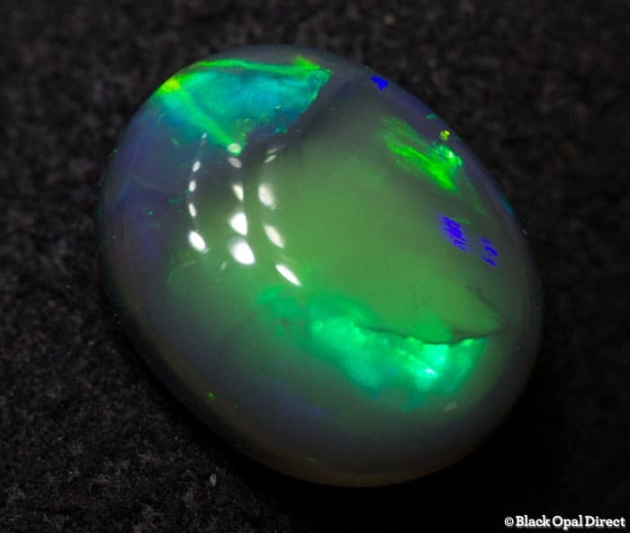 1.26 ct black opal 8x7x3mm - Image 2