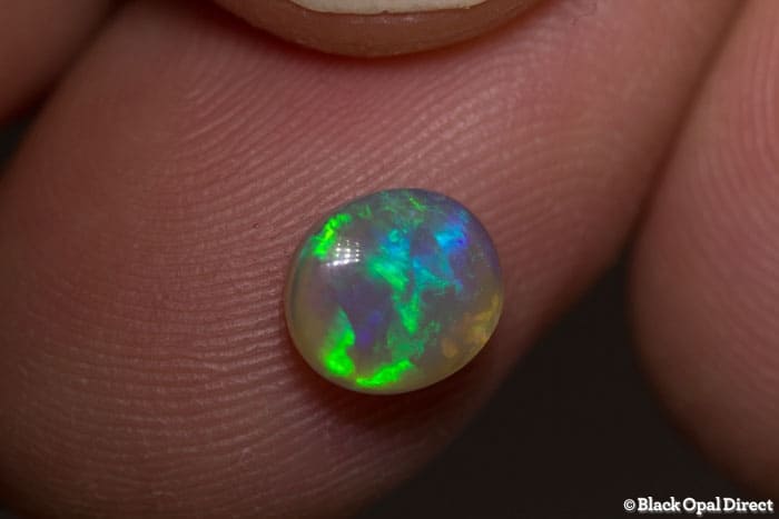 1.26 ct dark crystal opal 8x7x4mm - Image 3