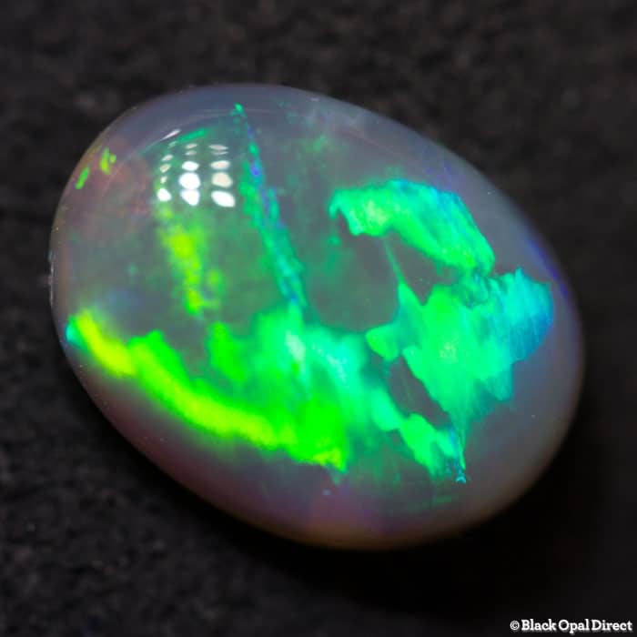 1.26 ct semi black crystal opal 8.5x6x3 - Image 4