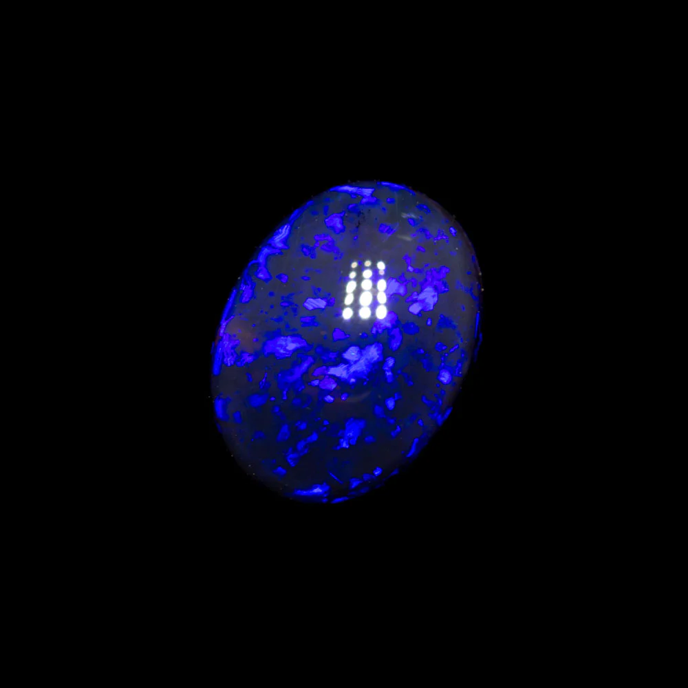 1.27 ct black opal 8x6.1x3.9mm - Image 2