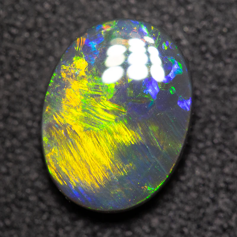 1.28 ct black opal 9.2x7x3mm - Image 3