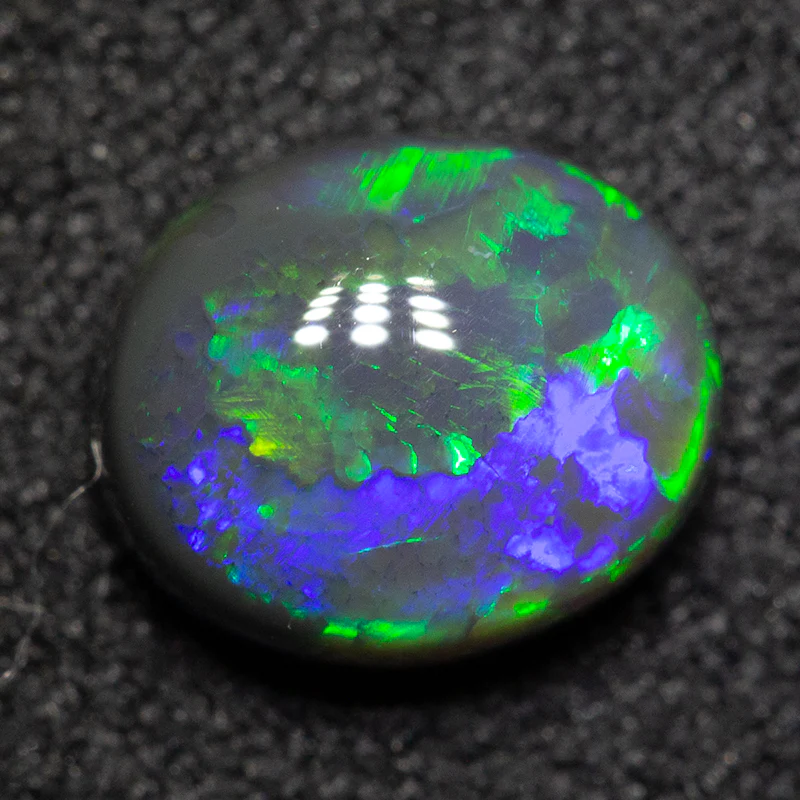 1.30 ct black opal 7.5x6.5x4mm - Image 4