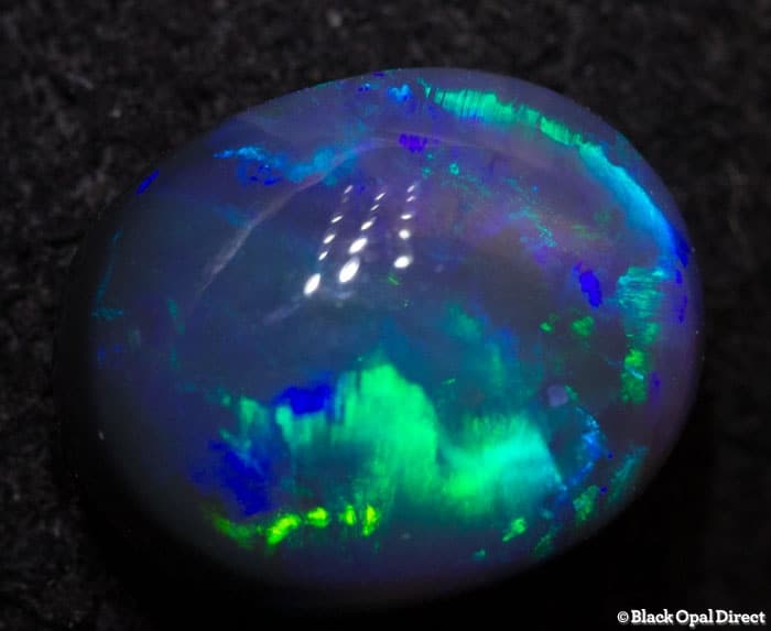 1.30 ct black opal 8x6.5x4mm - Image 2