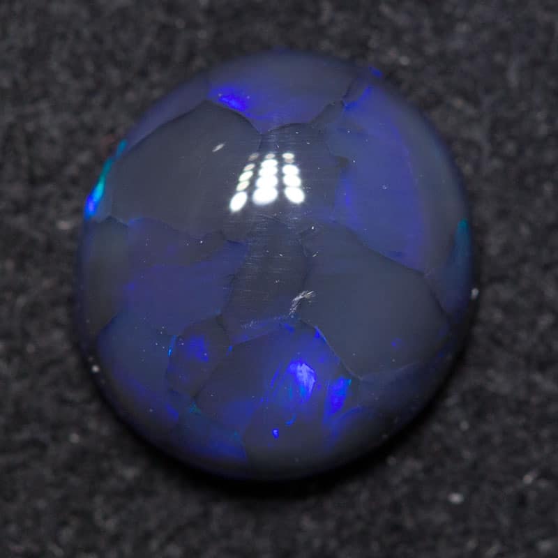 1.30 ct black opal 8x7x3mm - Image 2