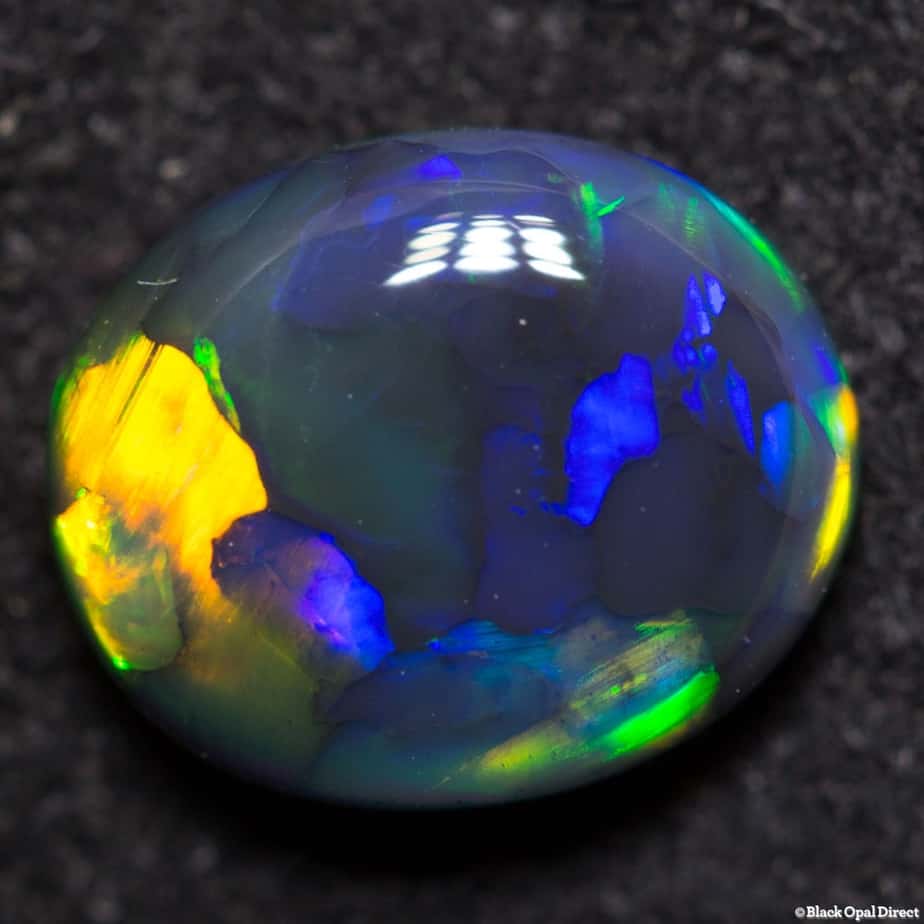 1.30 ct black opal 8x7x3mm - Image 2