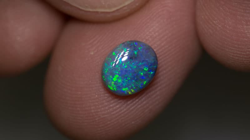 1.31 ct black opal 8.5x7x3.5mm - Image 2
