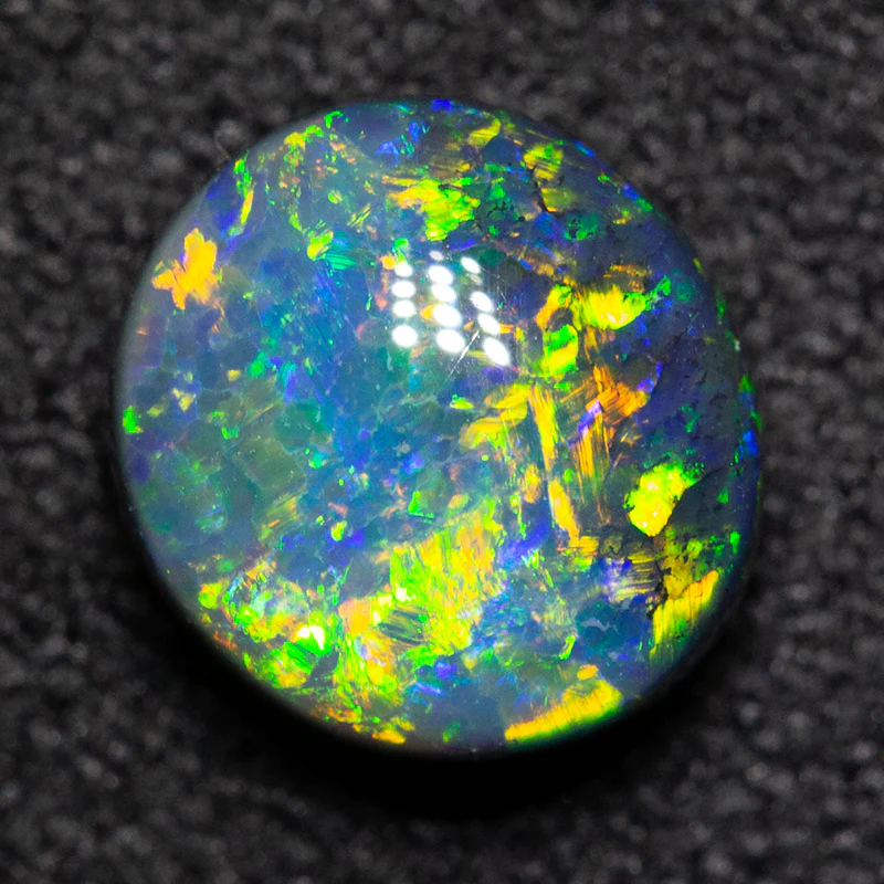 1.33 ct black opal 7.3x6.8x4.3mm - Image 2