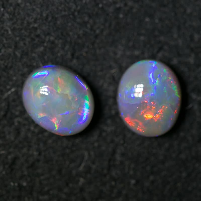 1.33 ct dark opal pair 6x5x3mm - Image 3