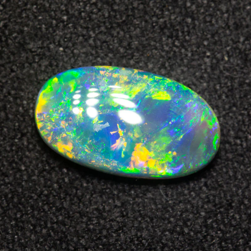 1.35 ct black opal 10.7x6.1x3.1mm - Image 2