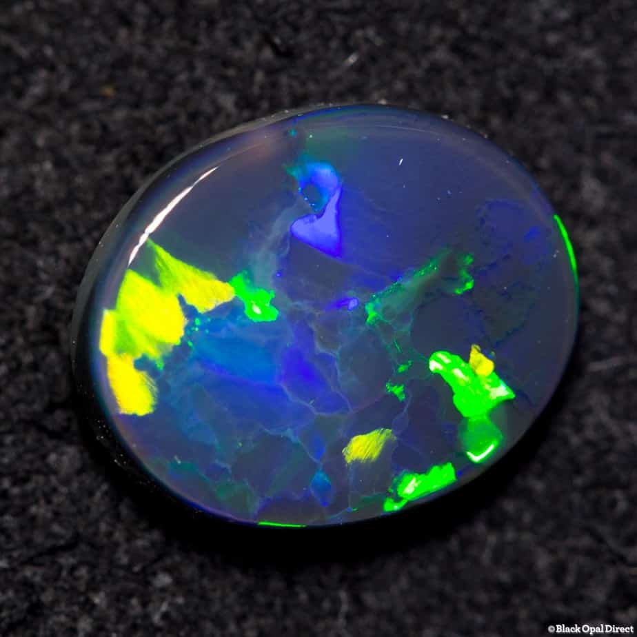 1.37 ct black opal 9x7.5x3mm - Image 4