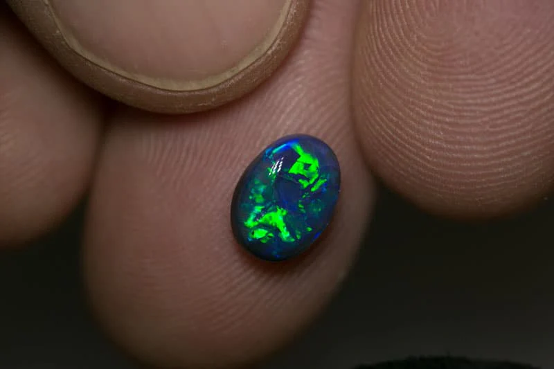 1.38 ct black opal 8.5x6.5x4mm - Image 3