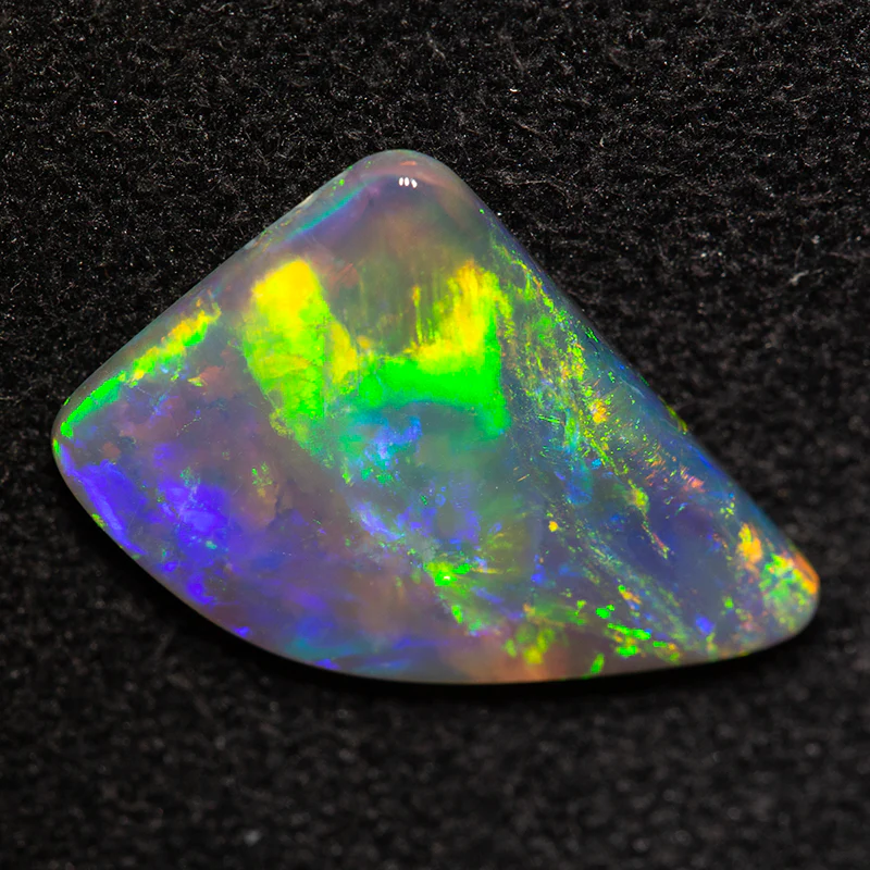 1.38 ct dark opal shark fin 11.6x8.7x2mm - Image 2