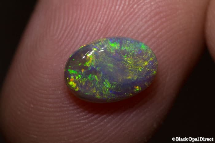 1.38 ct semi black opal 10x7x3mm - Image 2