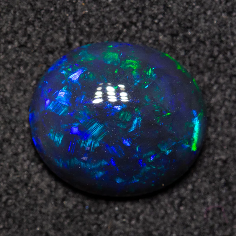 1.39 ct double-sided black opal 8.8x7.7x3.4mm - Image 4