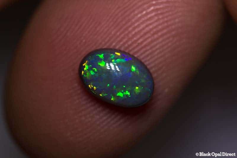 1.39 ct semi black opal 8x6x4mm - Image 2