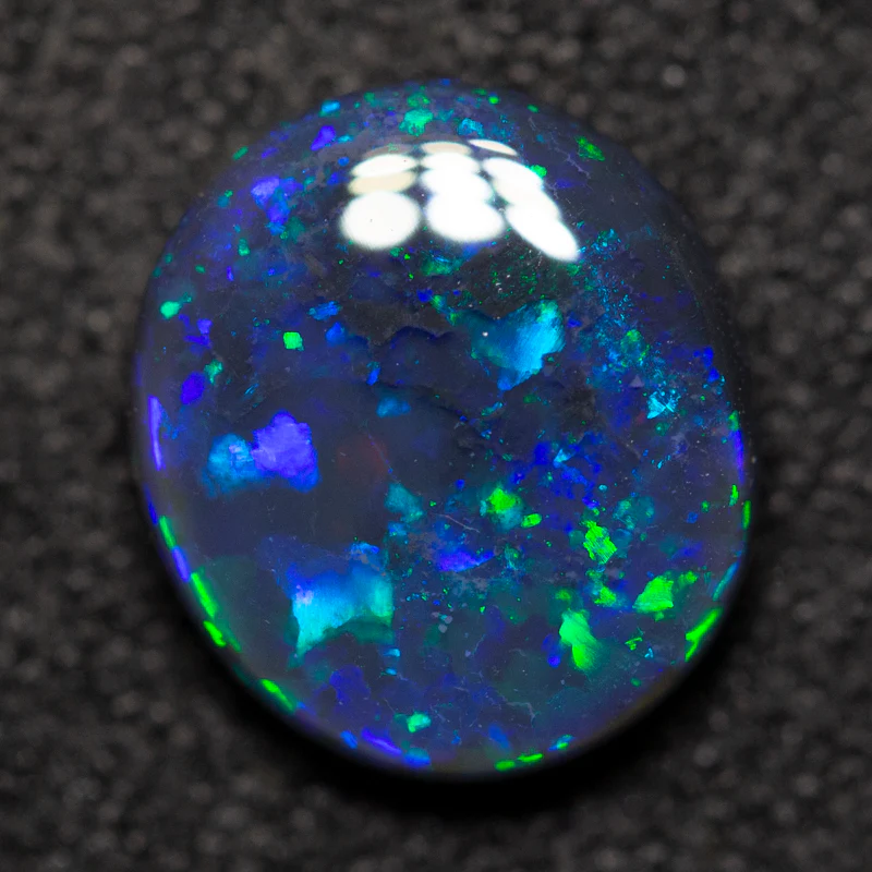 1.40 ct black opal 8.9x7.9x3.1mm - Image 3