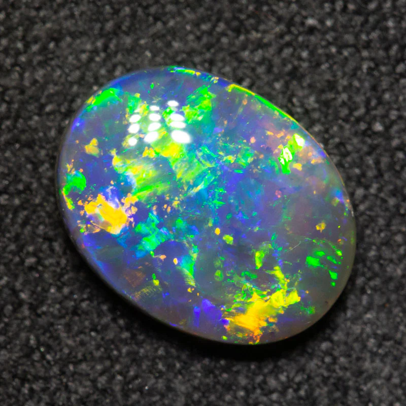 1.40 ct black opal 9.4x7.2x3.3mm - Image 2