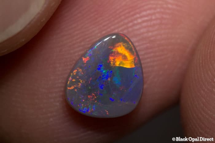 1.40 ct semi black opal 9x8x3mm - Image 2