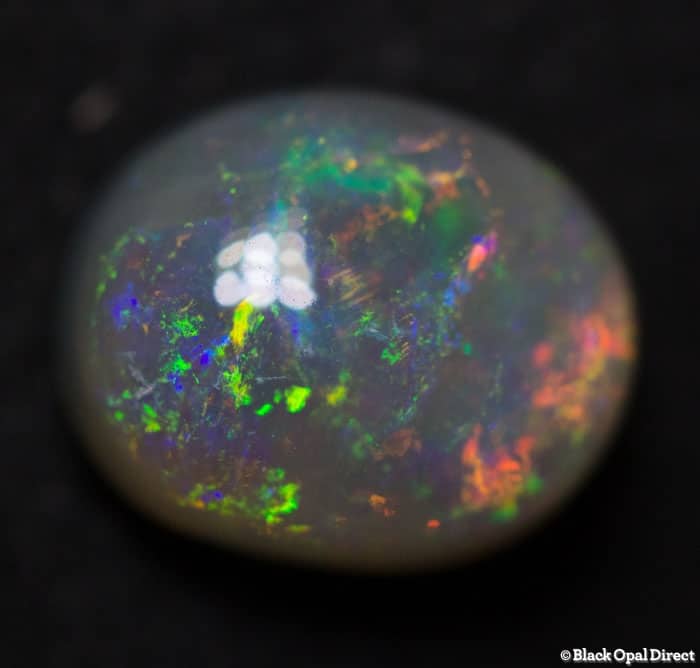 1.47 ct crystal opal 8x7x4mm - Image 2