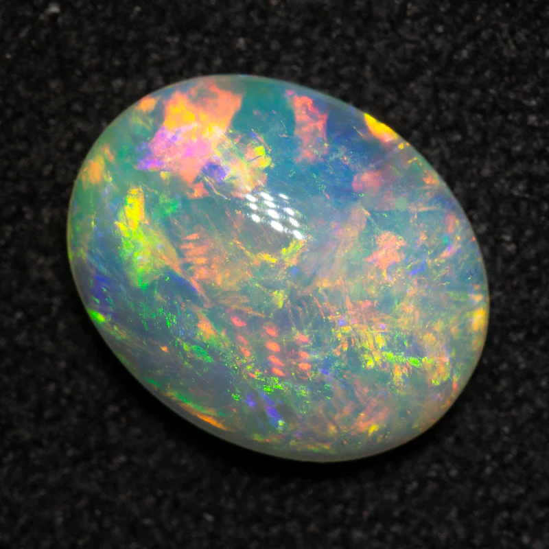 1.47 ct double-sided crystal opal 9.3x7.5x3.5mm - Image 6