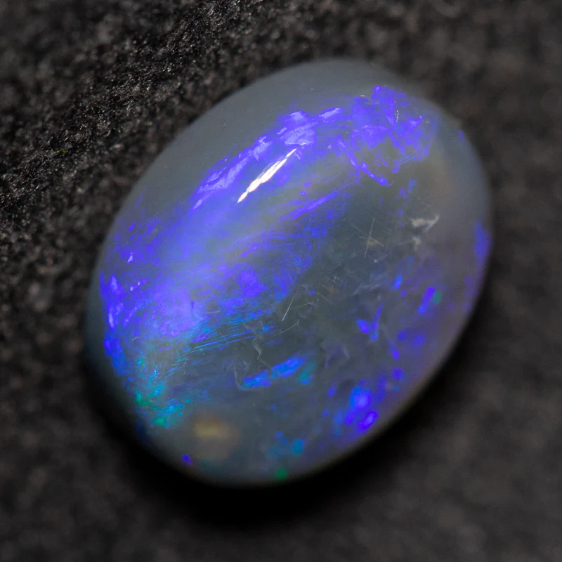 1.48 ct black opal 8.6x6.7x3.5mm - Image 2