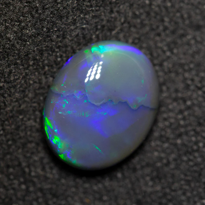1.48 ct black opal 8.9x7.3x3.7mm - Image 2