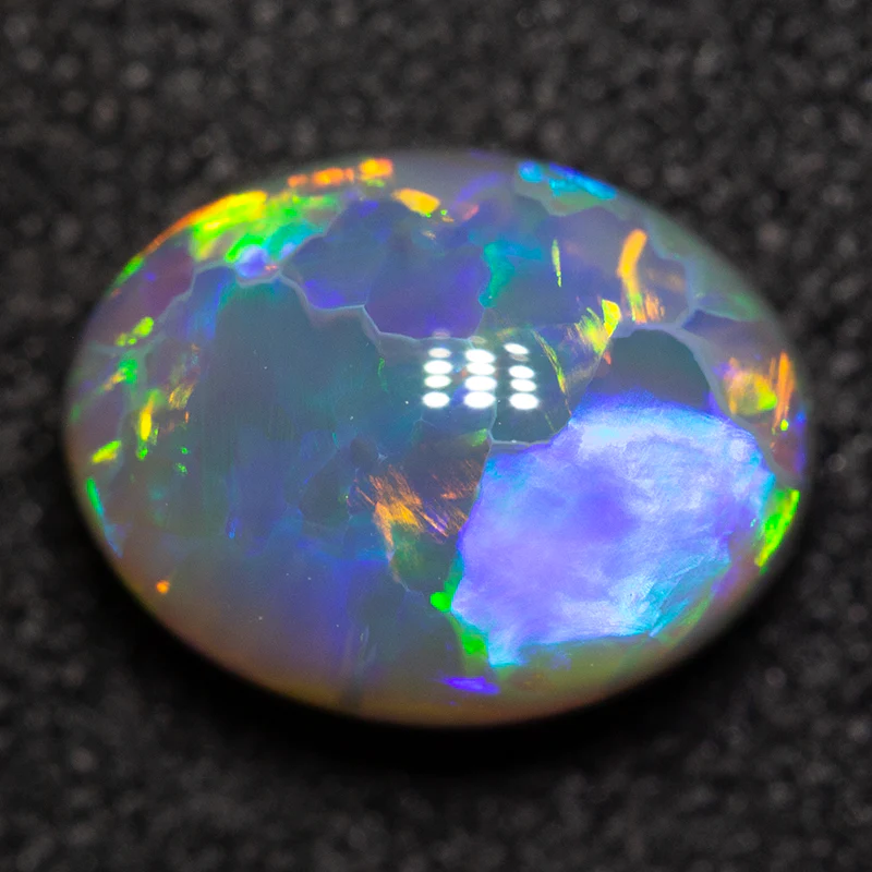 1.50 ct black opal 8.4x6.5x4.5mm - Image 2