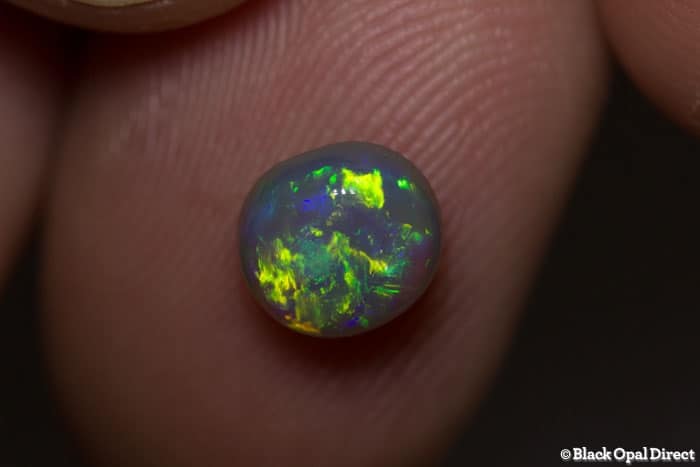 1.52 ct light opal high domed 7.5x7x5mm - Image 3