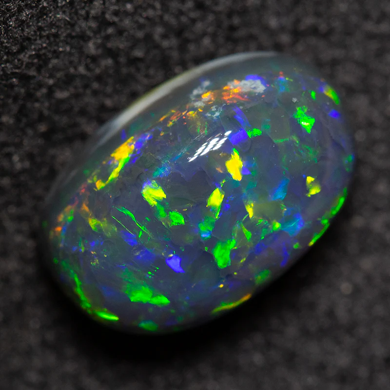 1.55 ct black opal 8.8x5.5x4.7mm - Image 2