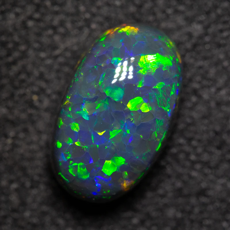 1.55 ct black opal 8.8x5.5x4.7mm - Image 3