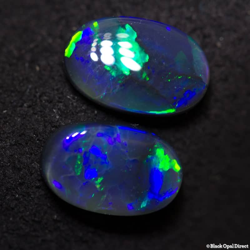1.56 ct black opal pair 8x5mm - Image 4