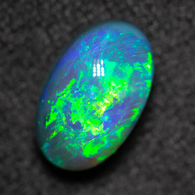 1.57 ct black opal 9.1x5.7x4.9mm - Image 2