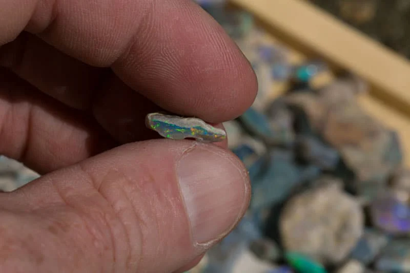 1.6 kilos of rough opal - Image 6