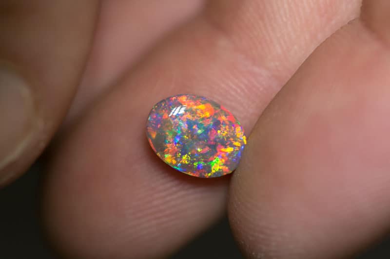 1.61 ct gem crystal opal 10x7x3mm - Image 2