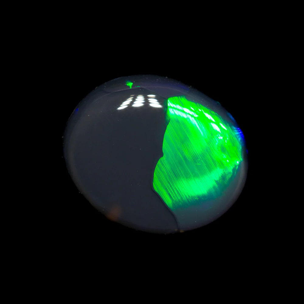 1.62 ct black opal 9.5x7.7x3.5mm - Image 2