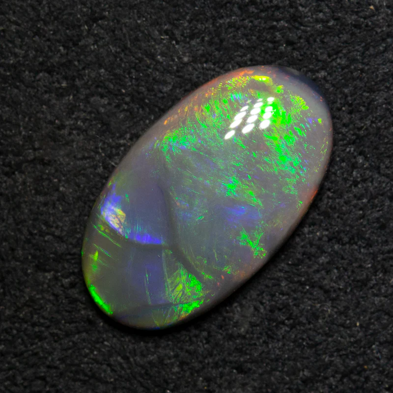 1.63 ct dark opal 12.4x7.1x2.8mm - Image 2