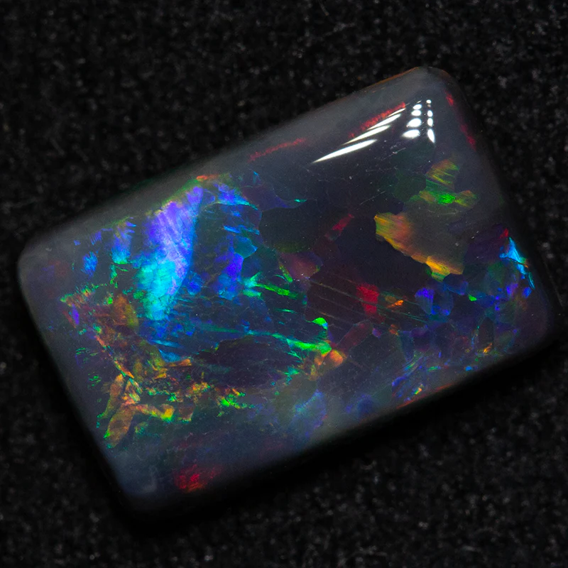 1.65 ct black opal 10.1x6.6x3.1mm - Image 2