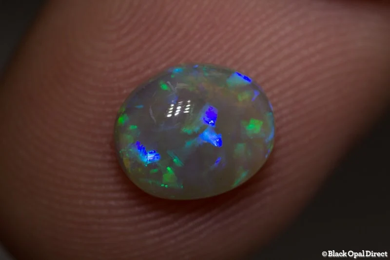 1.66 ct crystal opal 9x7.5x4mm - Image 4