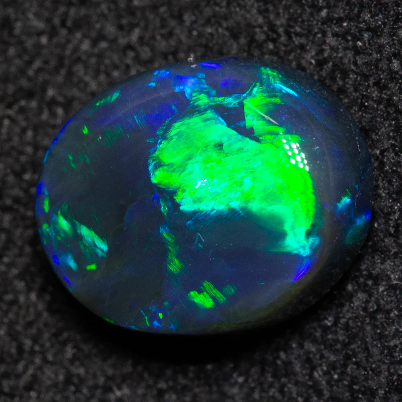 1.67 ct black opal 8.6x7.1x4.3mm - Image 3