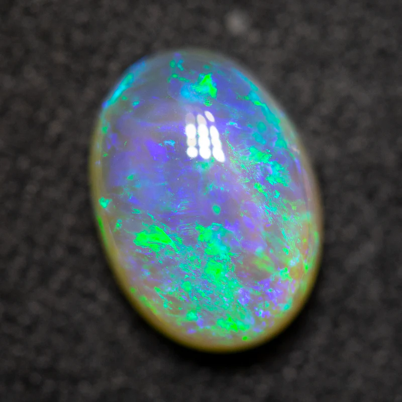 1.67 ct crystal opal 8.9x6.5x4.6mm - Image 2