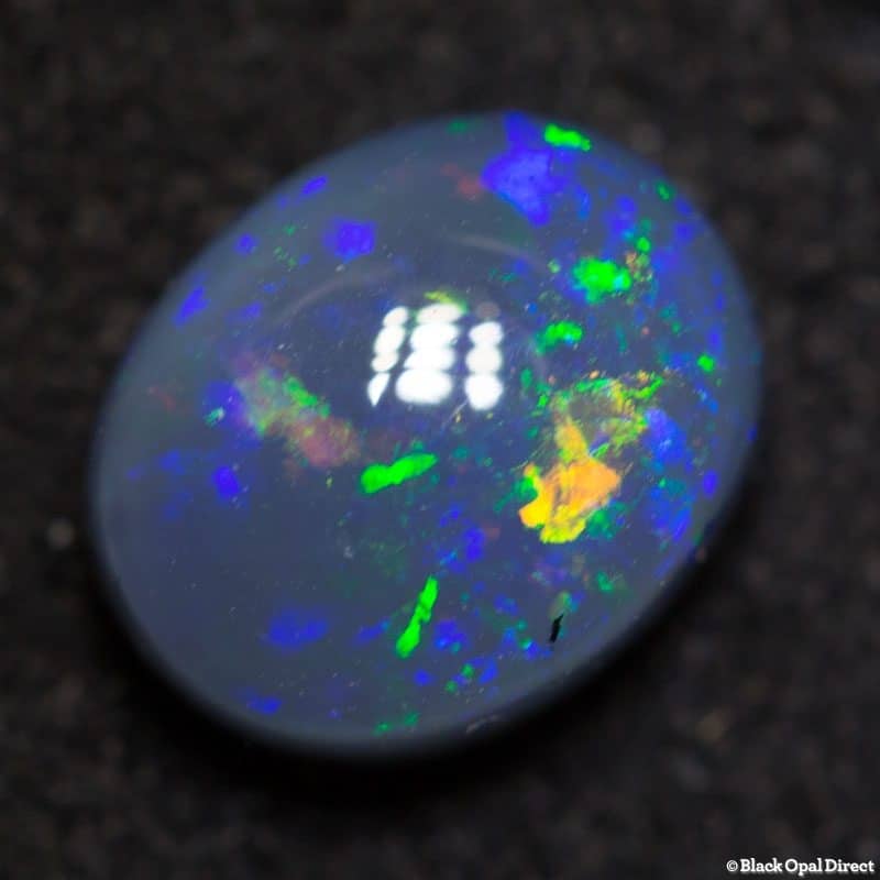 1.67 ct semi black opal 8x6.5x4.5mm - Image 2